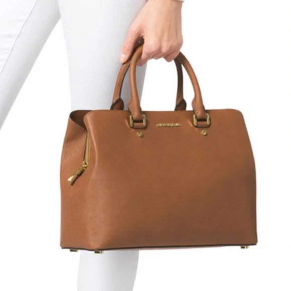 Michael Kors Savannah Leather Tote - Picture 4 of 11